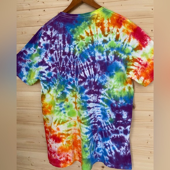 NEW Unisex XL GILDAN Soft Style Rainbow Colored Tie-Dye T-Shirt - Picture 6 of 8